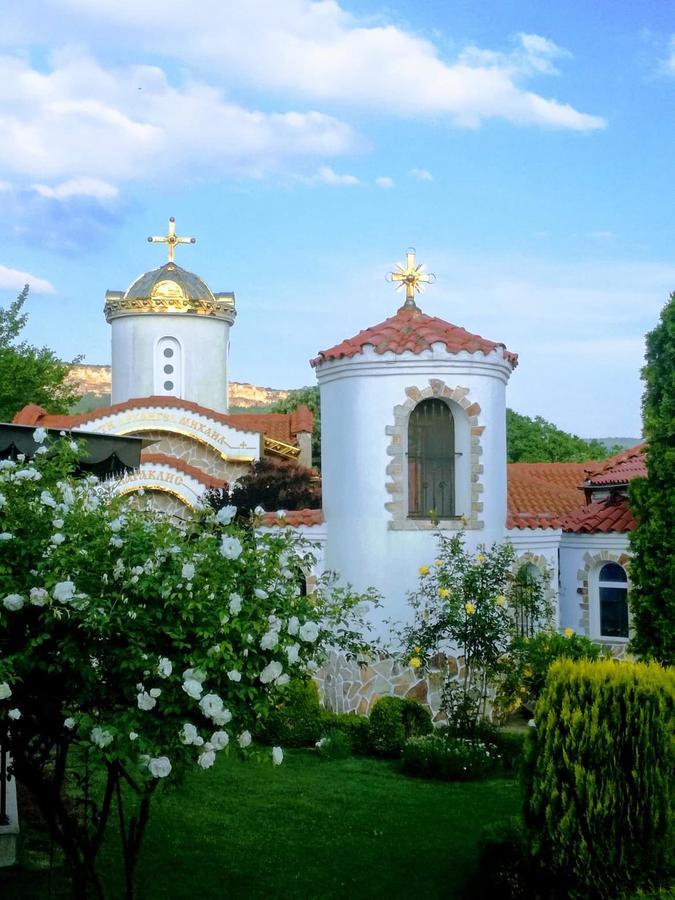 Villa St. Michael Madara Exterior photo